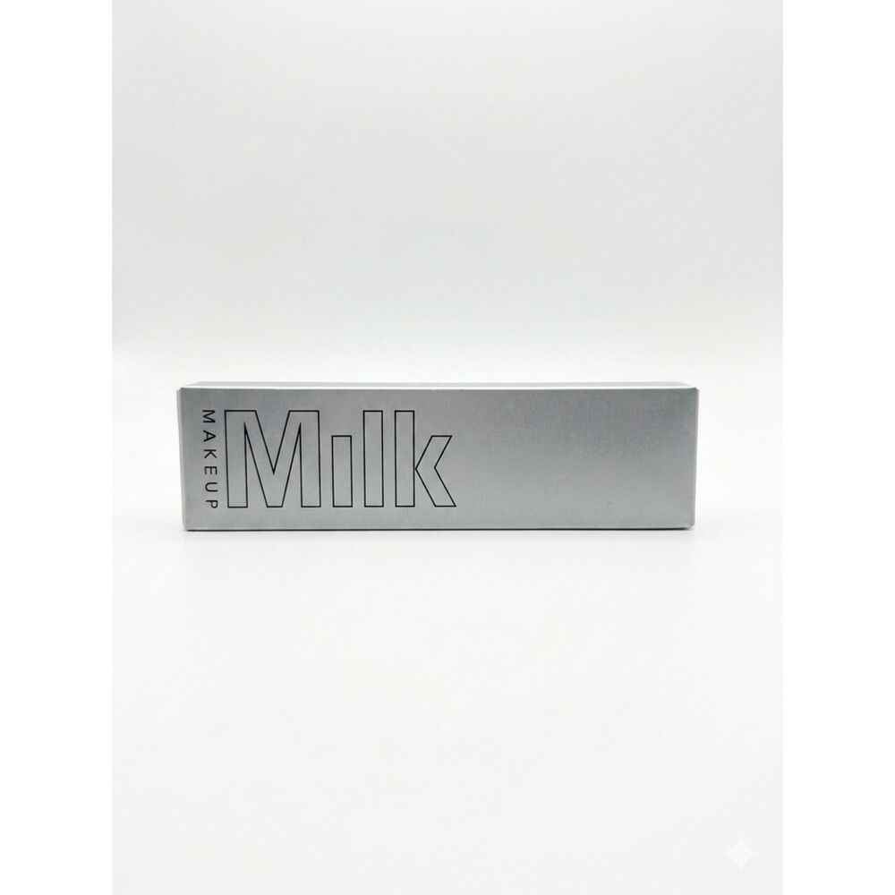 MILK KUSH MASCARA NEW IN BOX IN THE COLOR (BOOM) BLACKEST BLACK FULL SIZE
